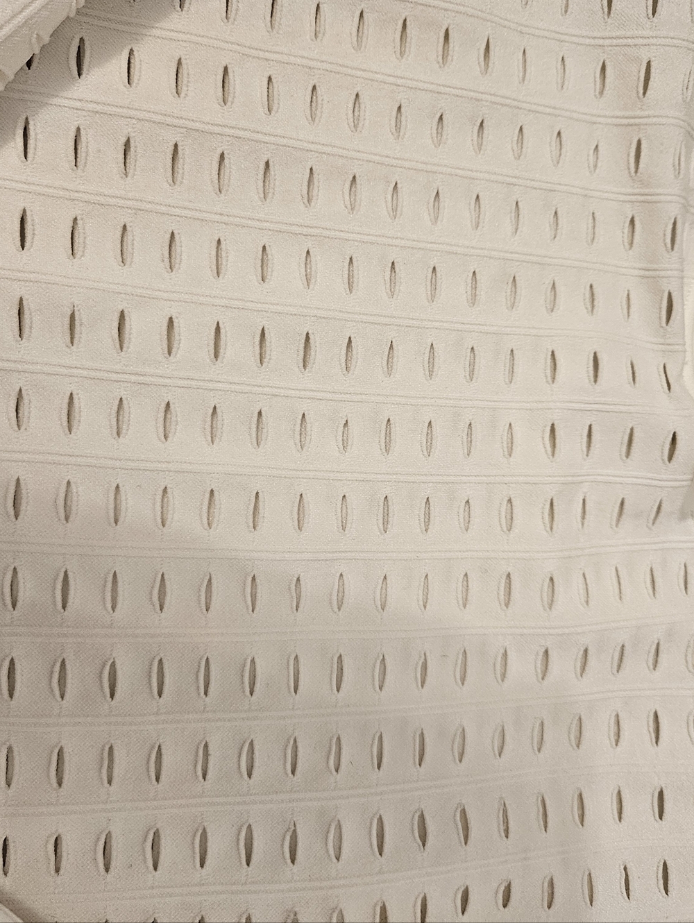 Calia White Eyelet Top. Sz.medium. - Picture 3 of 4